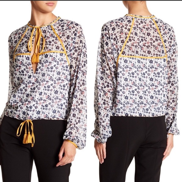 Tularosa Tops Tularosa Sam Floral Blouse Nwt Size Small Poshmark